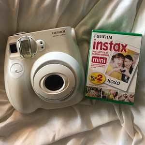 White Fuji film instax mini 7S with film!